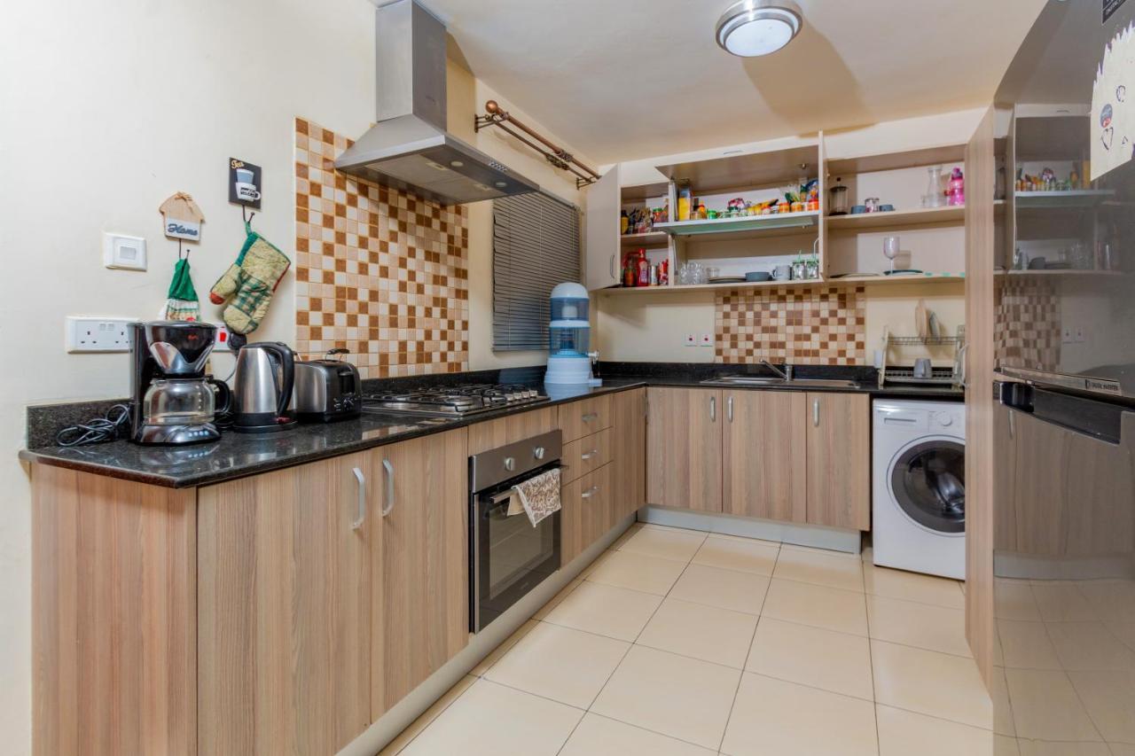 Westpoint Suites By Senga Nairobi Bagian luar foto